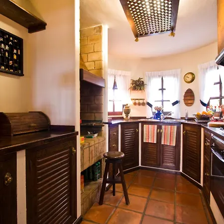 Casa Teiga Таиче